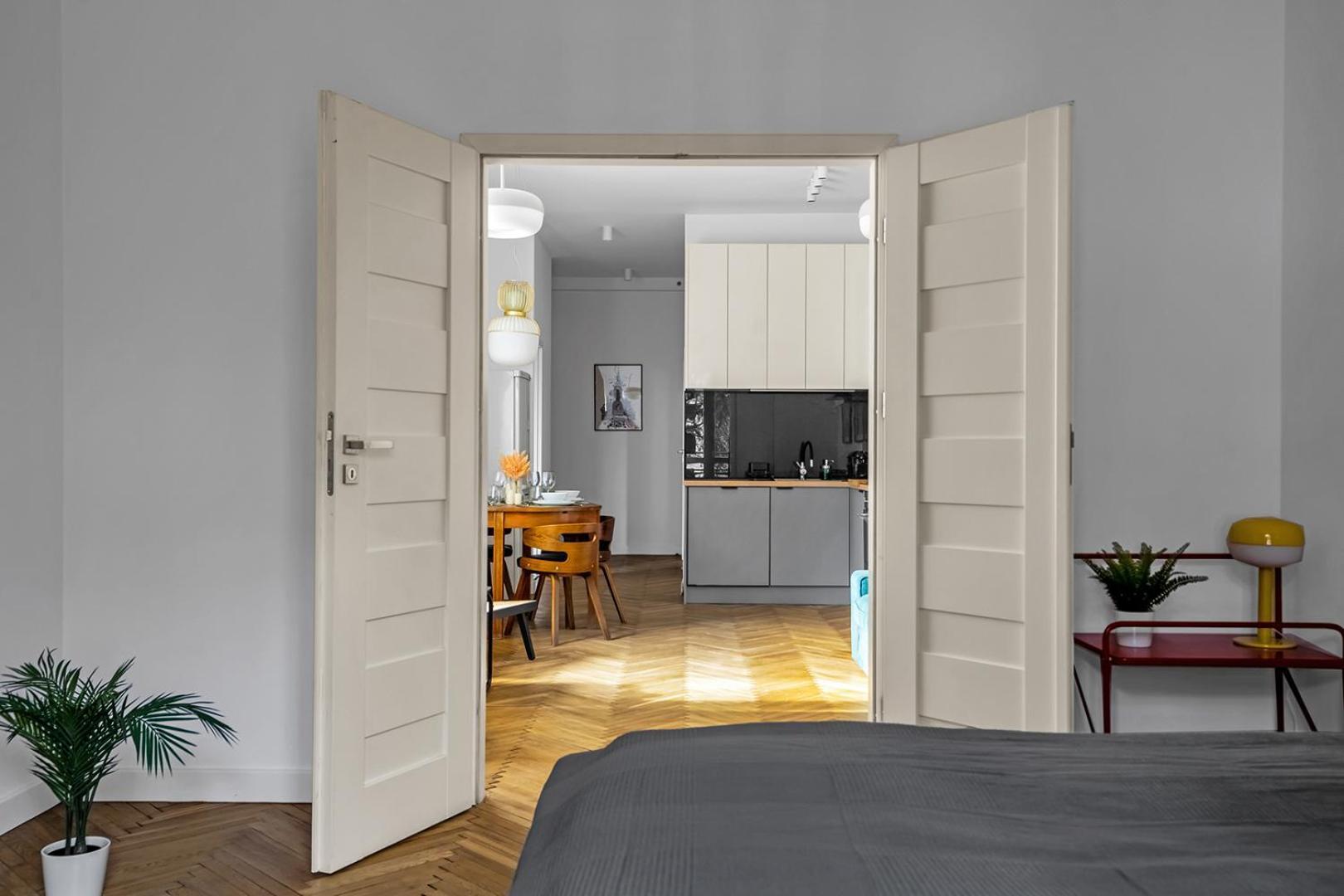 Apartment Near River - 58m2, Metro, Balcony Warsaw