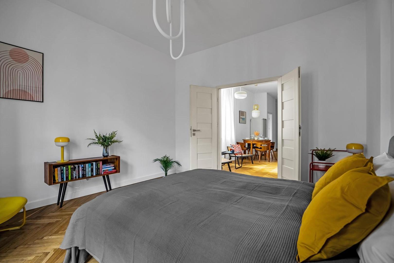 Near River - 58m2, Metro, Balcony