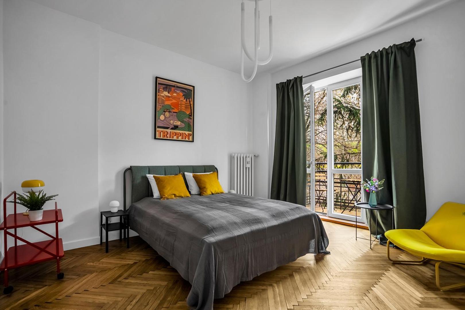 Near River - 58m2, Metro, Balcony Apartment
