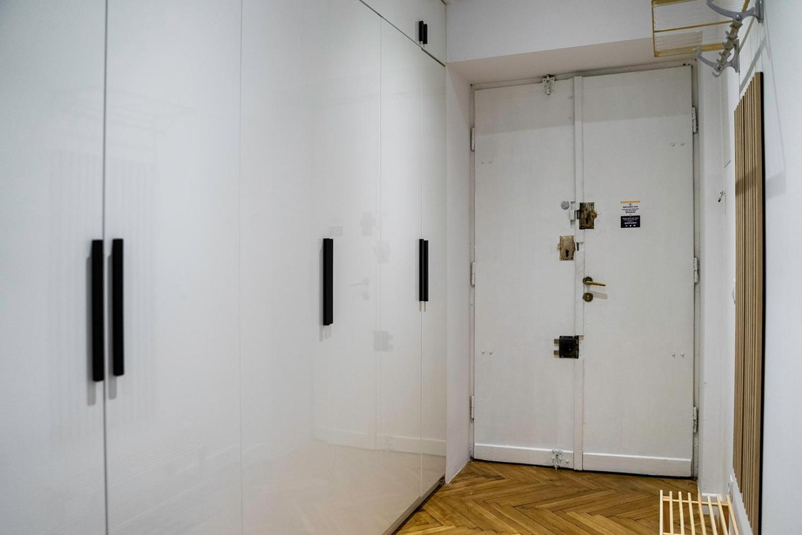 Apartment Near River - 58m2, Metro, Balcony Warsaw