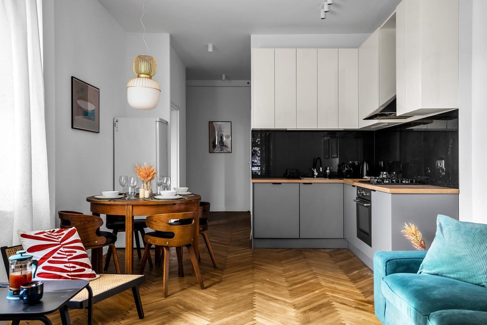 Near River - 58m2, Metro, Balcony Apartment *